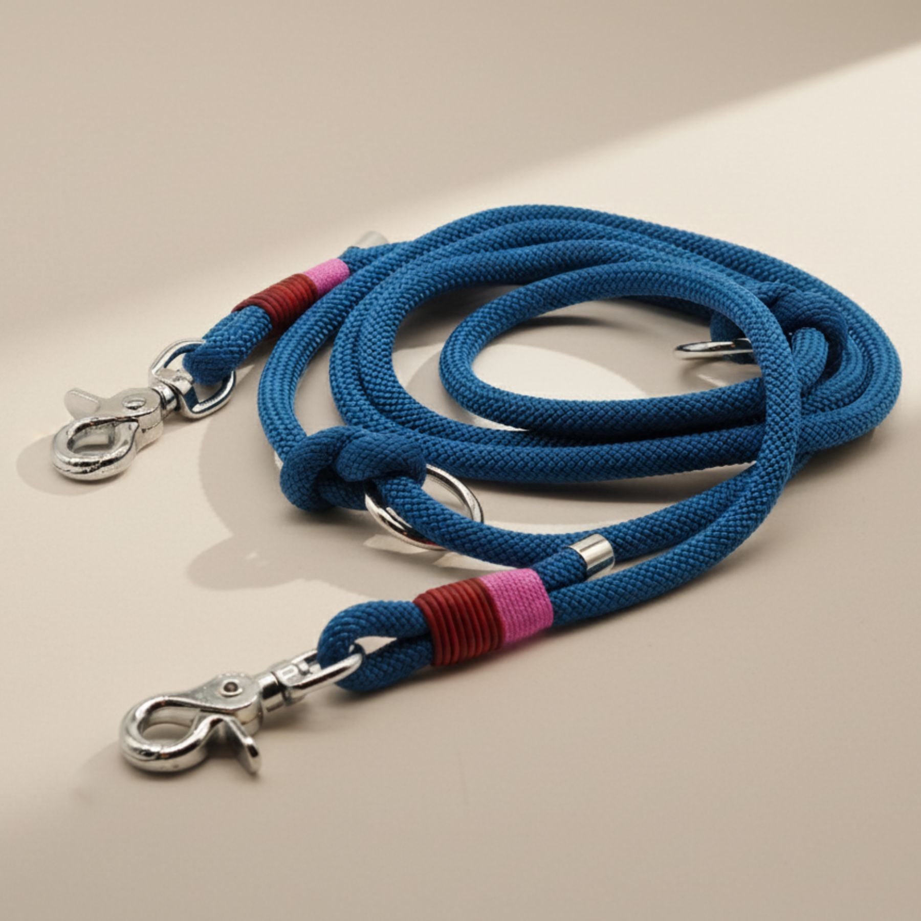 B:Ware | Reine Tauleine 'Dusty Blue & Red'