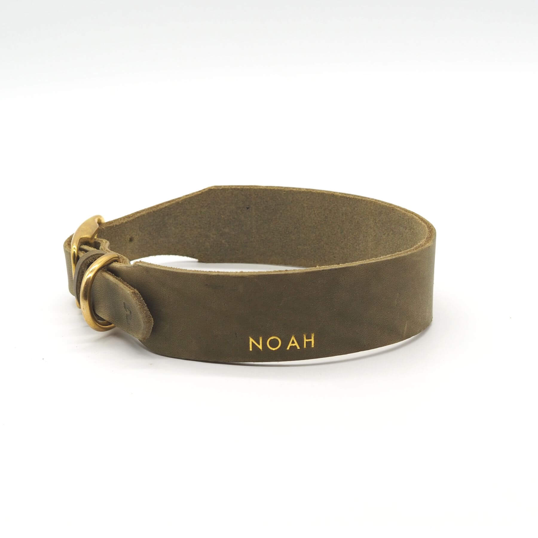 Personalisierbares Lederhalsband mit Name | Olive