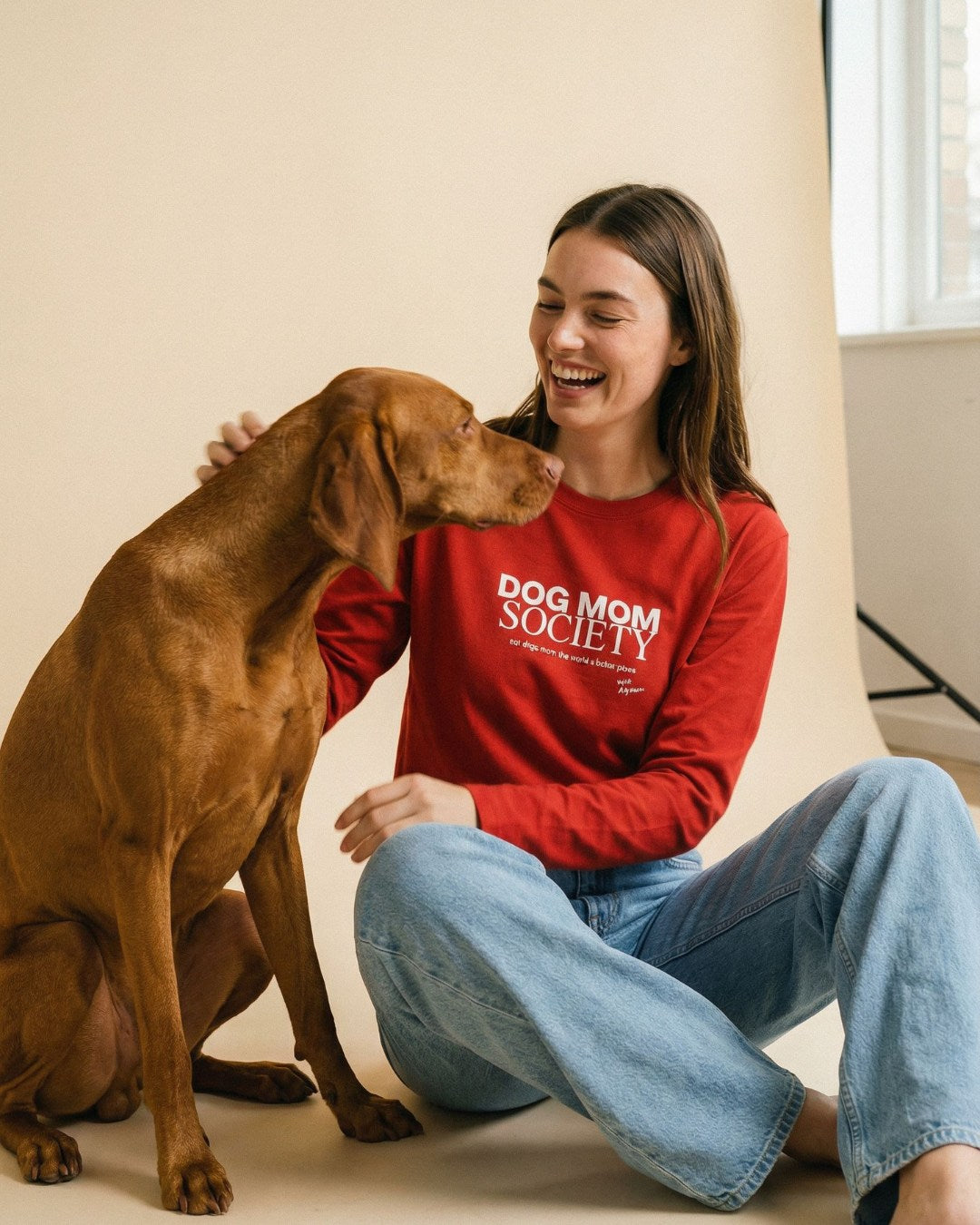 Limited | Organic Longsleeve 'DOG MOM SOCIETY' | Red