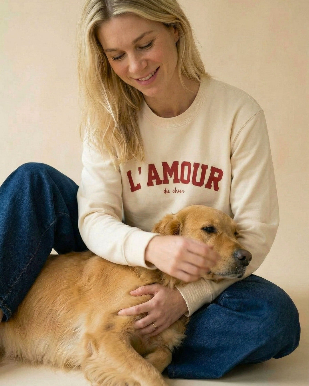 Premium Organic Sweatshirt 'L'AMOUR du chien'