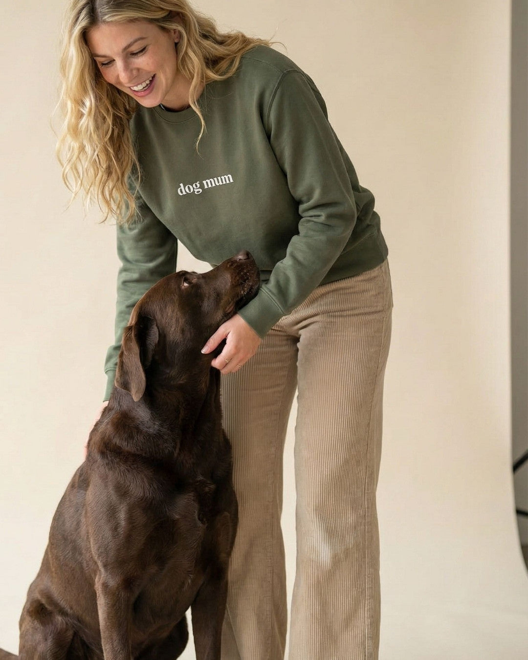 Organic Sweatshirt 'dog mum' | Forest Green